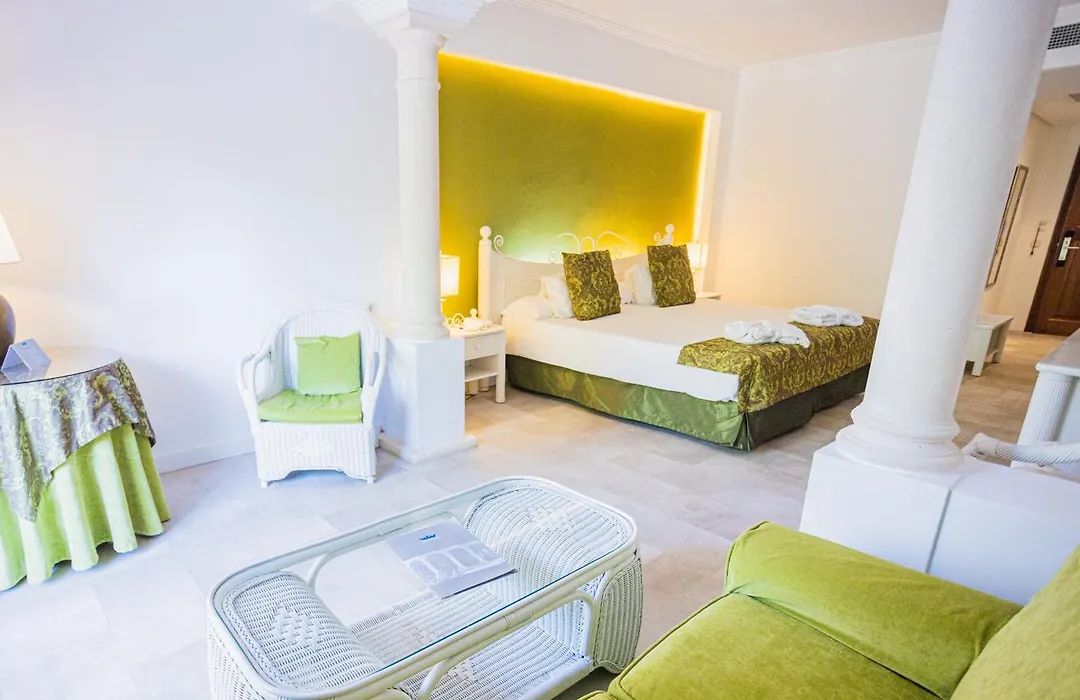Lago Garden Apart-Suites&Spa Hotel-1